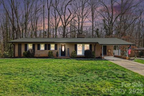 506 Nola Avenue Kannapolis NC 28083