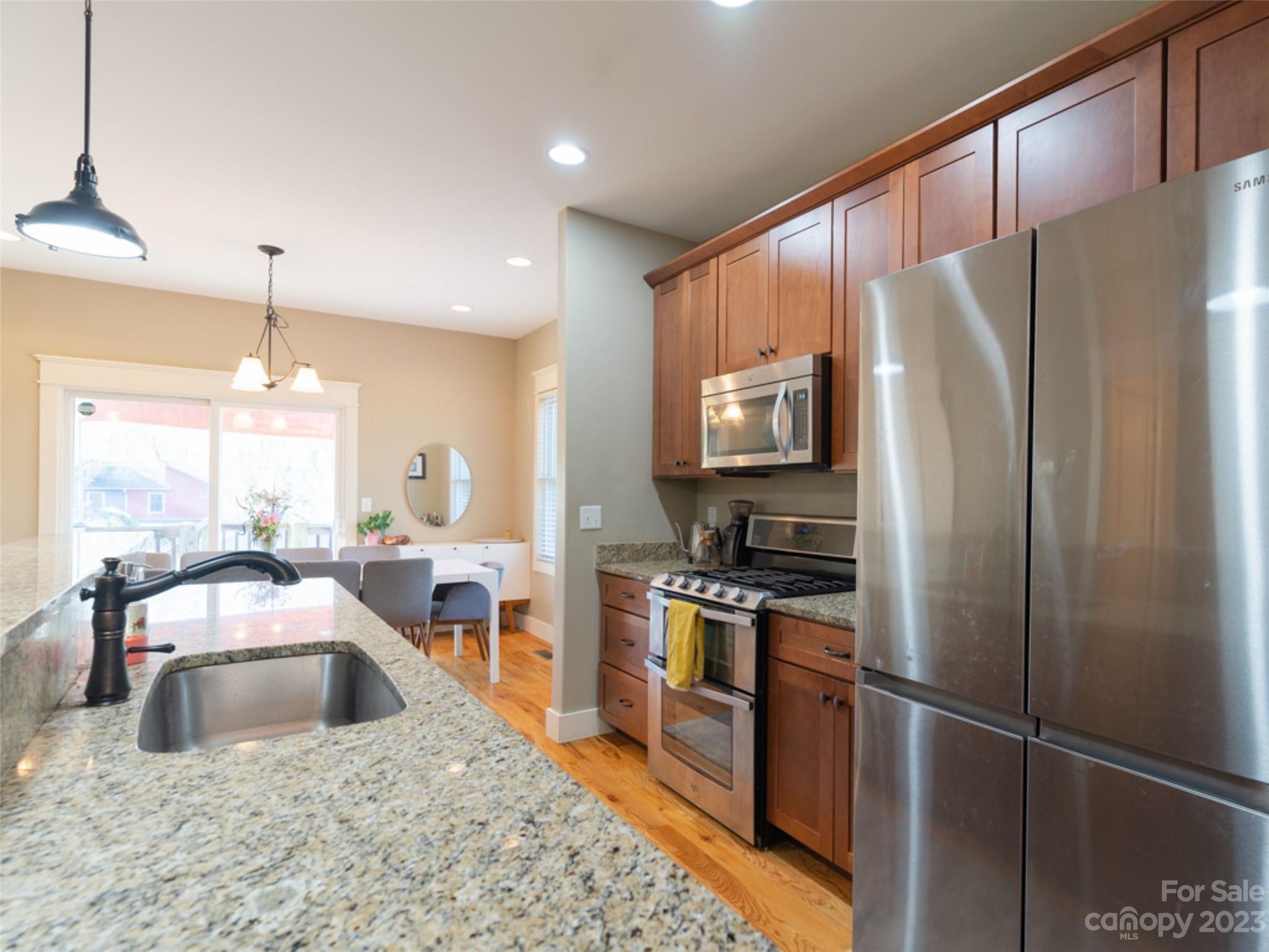 88 5th Avenue Asheville NC 28806