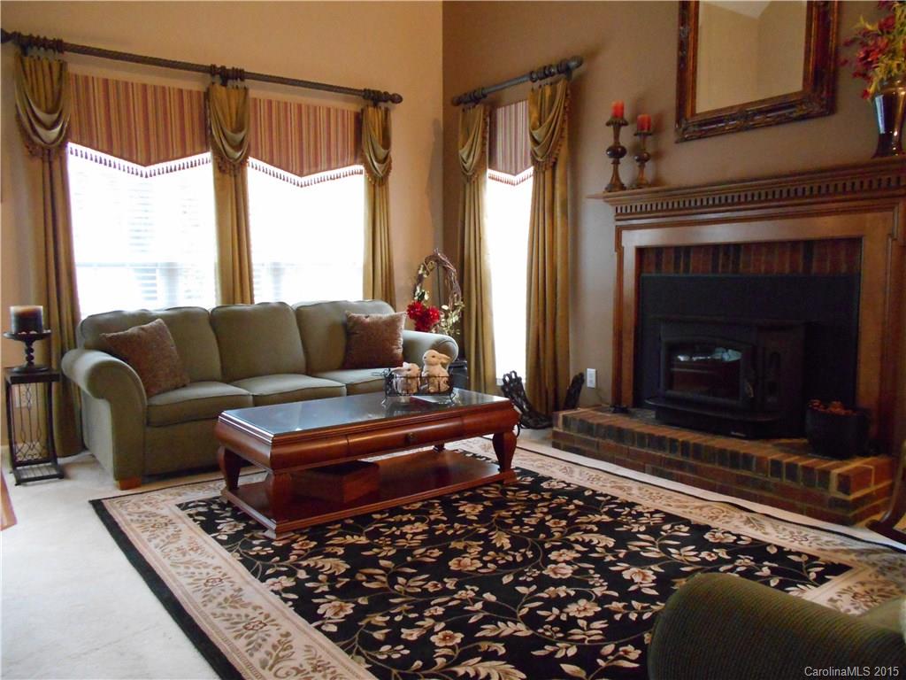 3440 Fairfax Woods Drive Matthews NC 28105