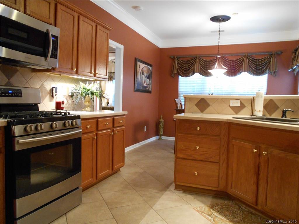 3440 Fairfax Woods Drive Matthews NC 28105