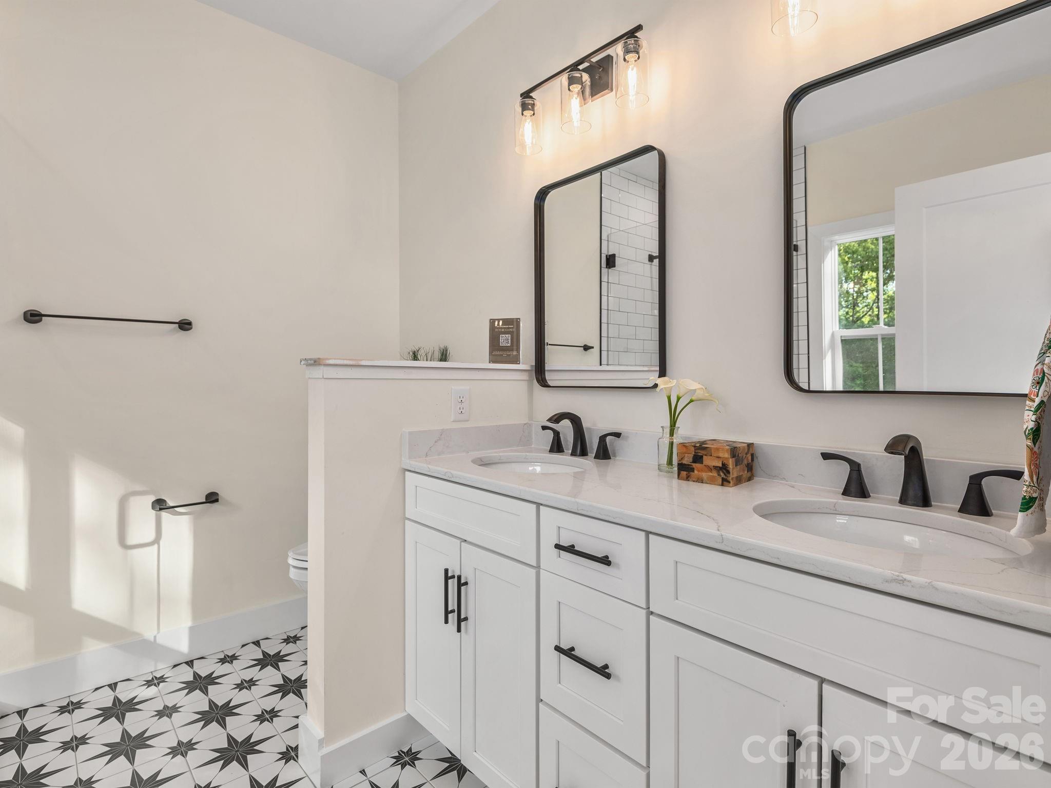 94 Spicewood Road Weaverville NC 28787