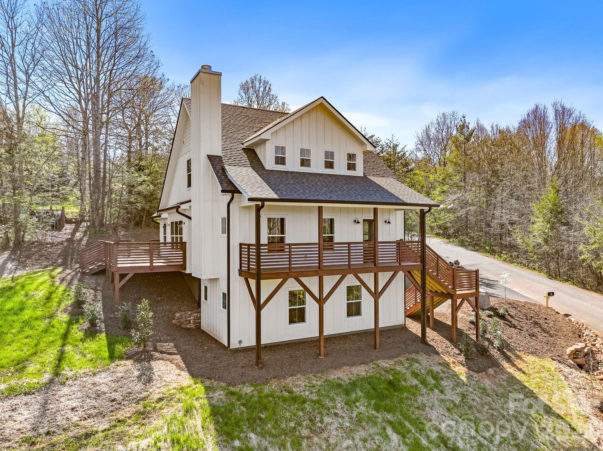 94 Spicewood Road Weaverville NC 28787