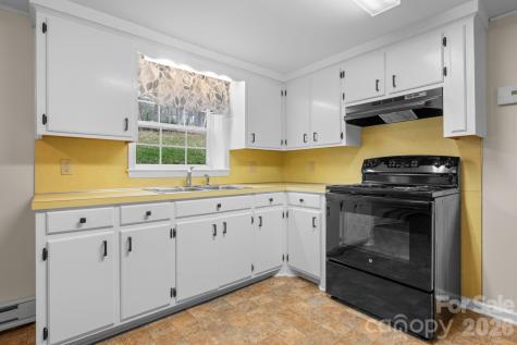 154 Alton Lane Boone NC 28607