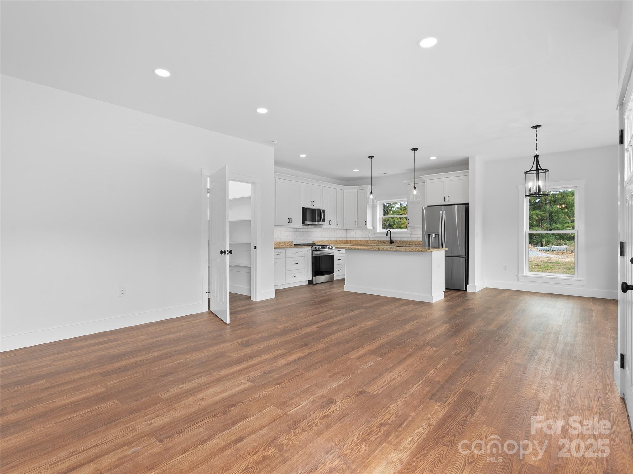 15 Riemar Lane Waynesville NC 28786
