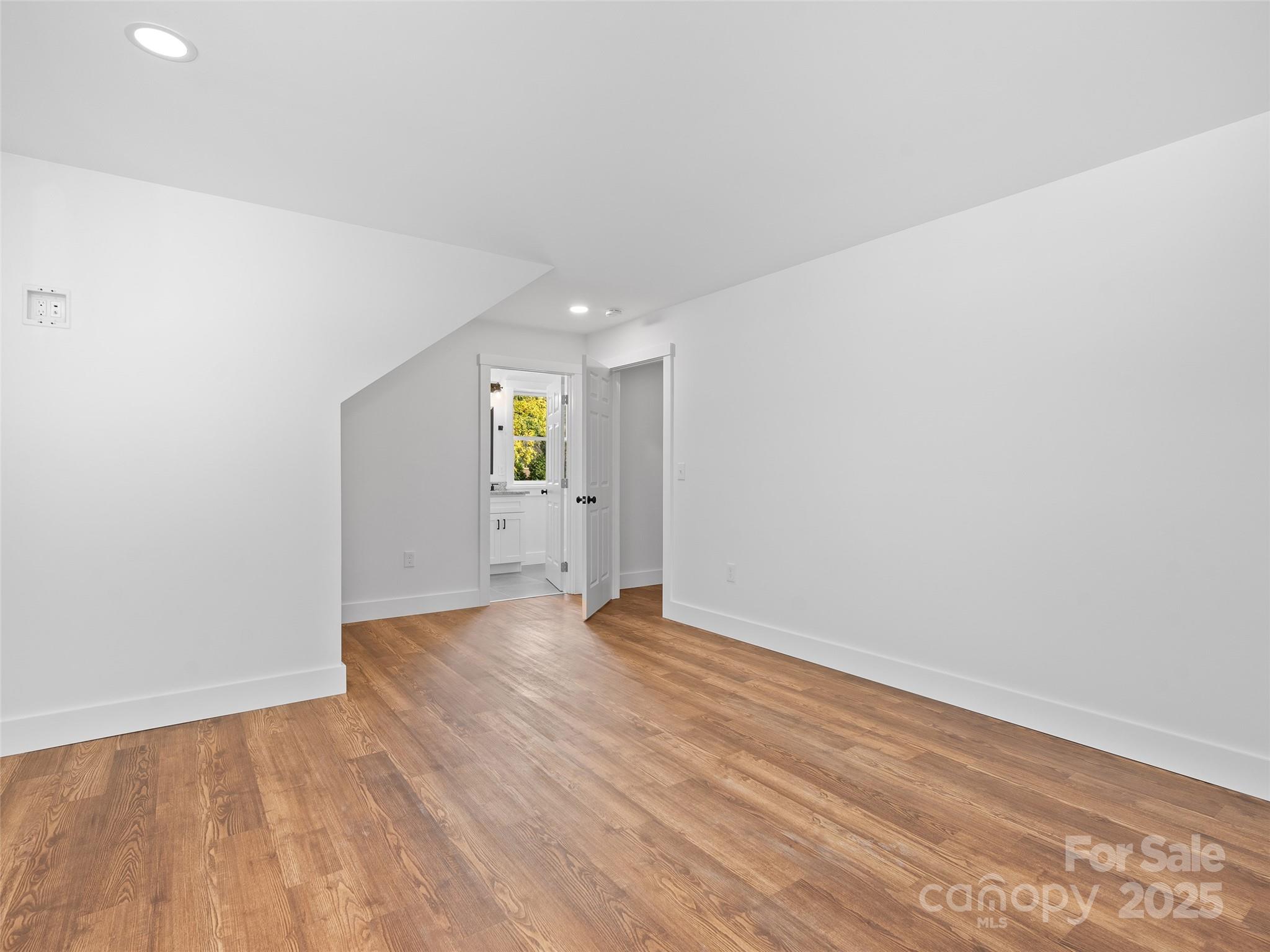 15 Riemar Lane Waynesville NC 28786