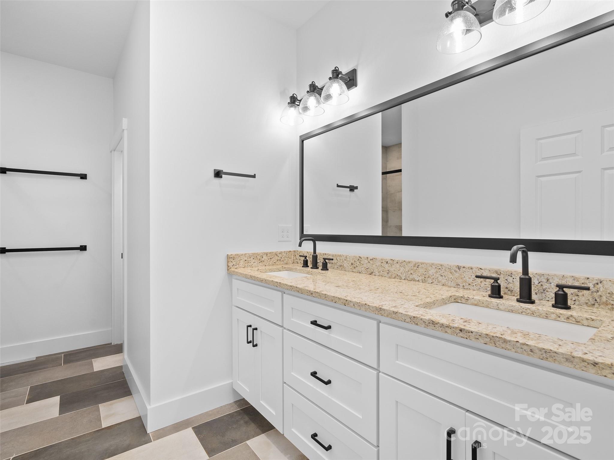 15 Riemar Lane Waynesville NC 28786
