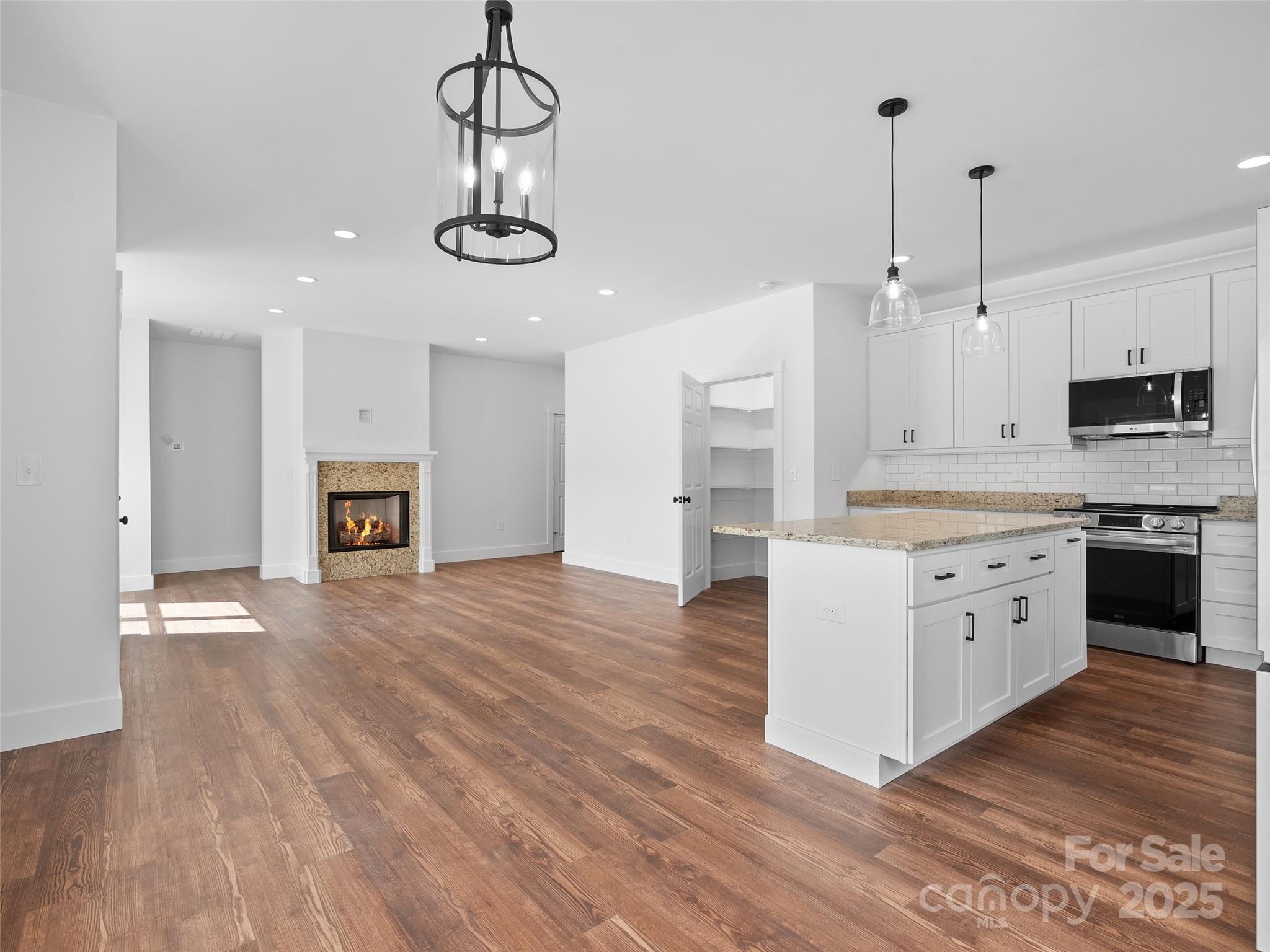 15 Riemar Lane Waynesville NC 28786