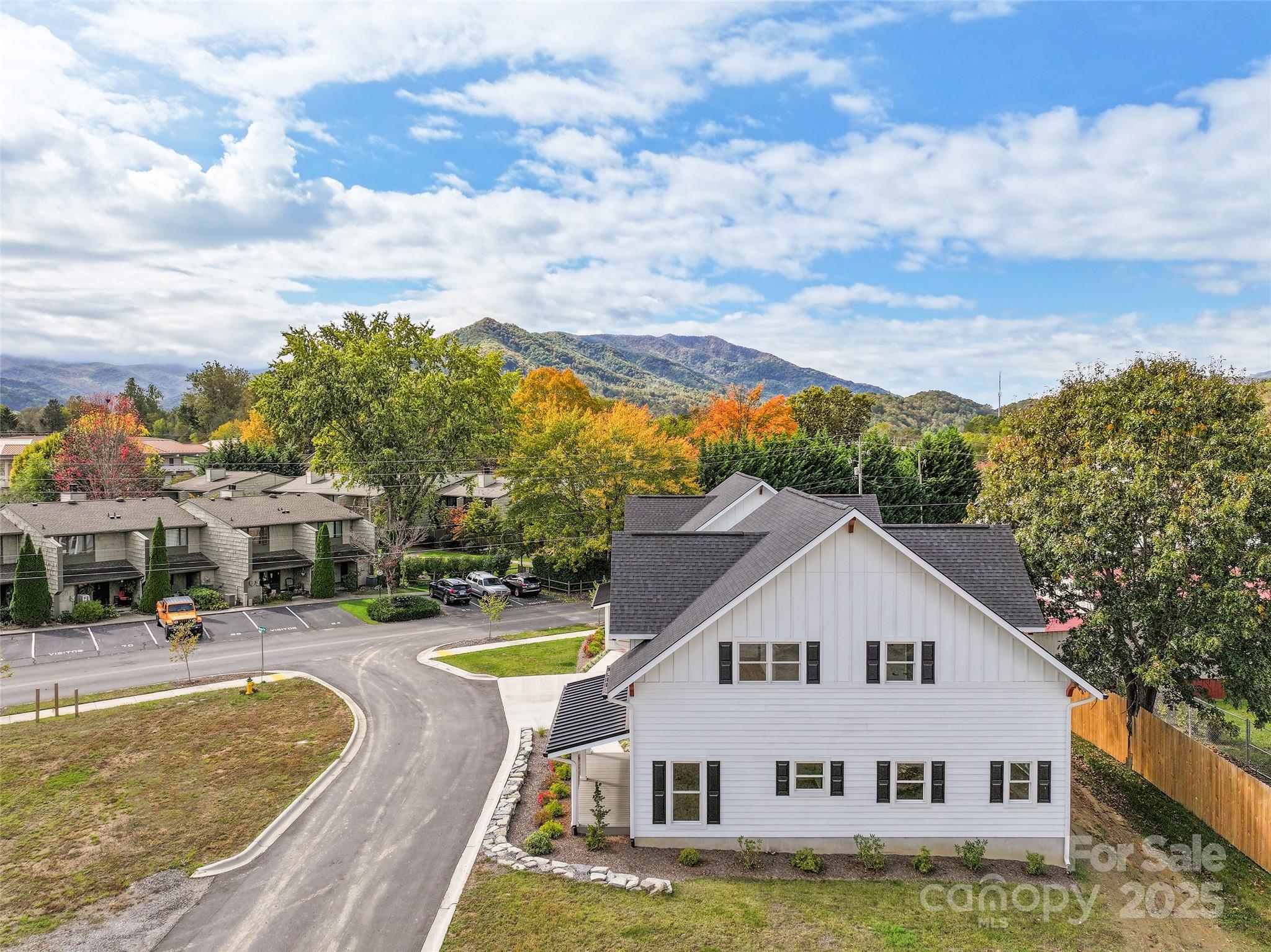 15 Riemar Lane Waynesville NC 28786