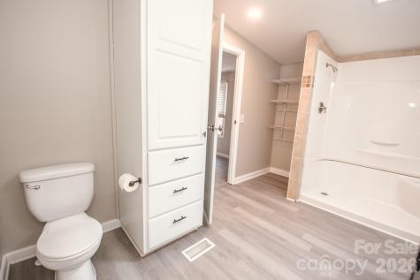 44082 Harper Hearne Road New London NC 28127