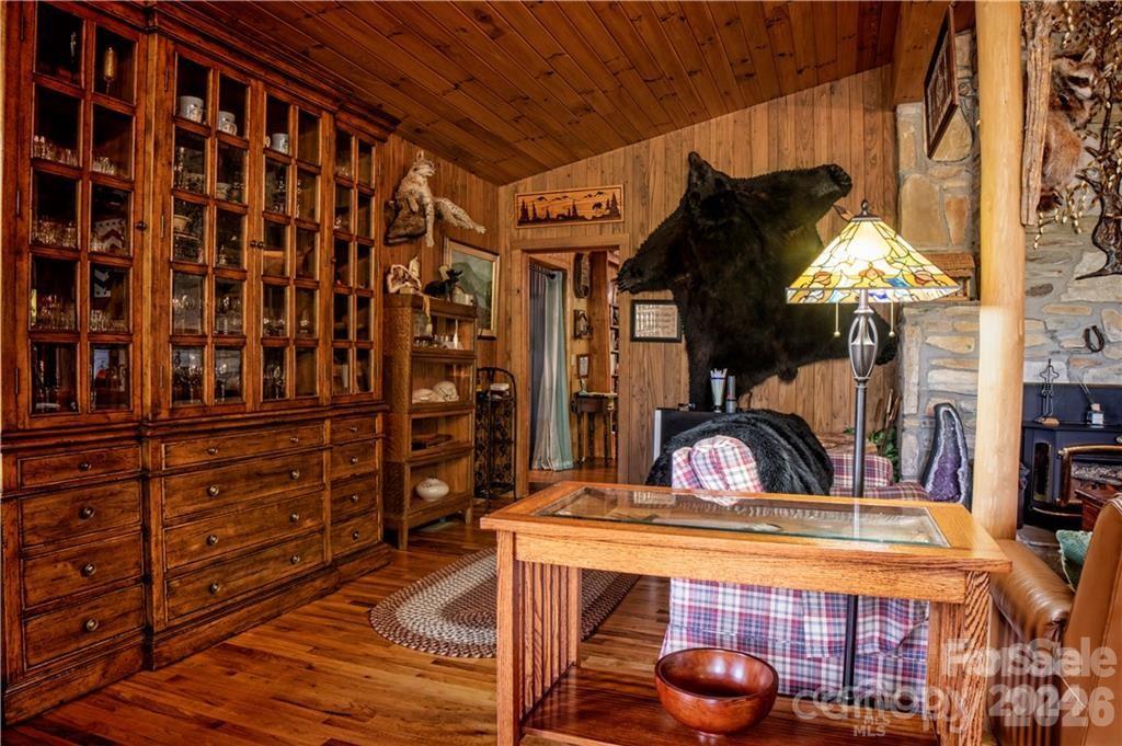 2736 White Oak Flats Road Green Mountain NC 28740