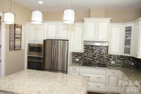 125 Leeward Shoals Lane Mooresville NC 28117
