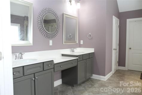 125 Leeward Shoals Lane Mooresville NC 28117