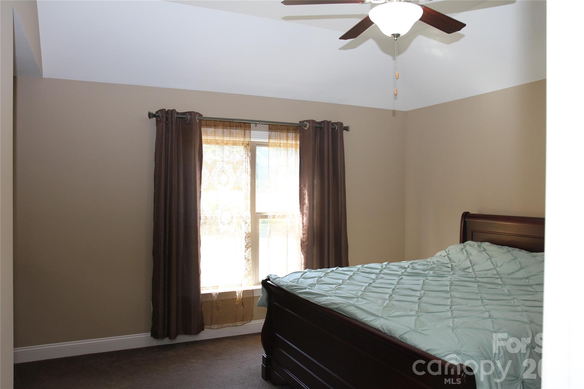 125 Leeward Shoals Lane Mooresville NC 28117