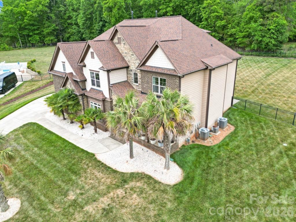 125 Leeward Shoals Lane Mooresville NC 28117