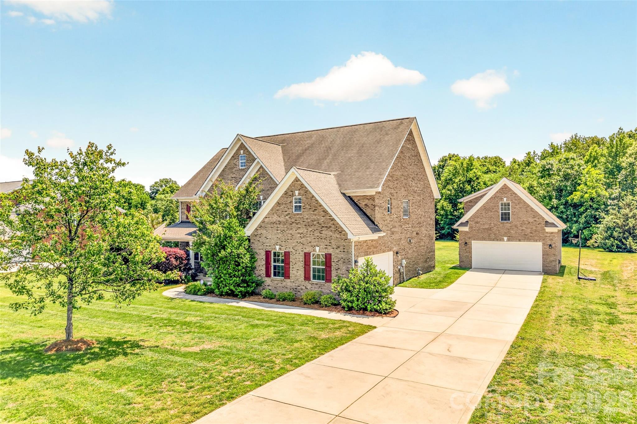 1008 Spring Rose Lane Matthews NC 28104