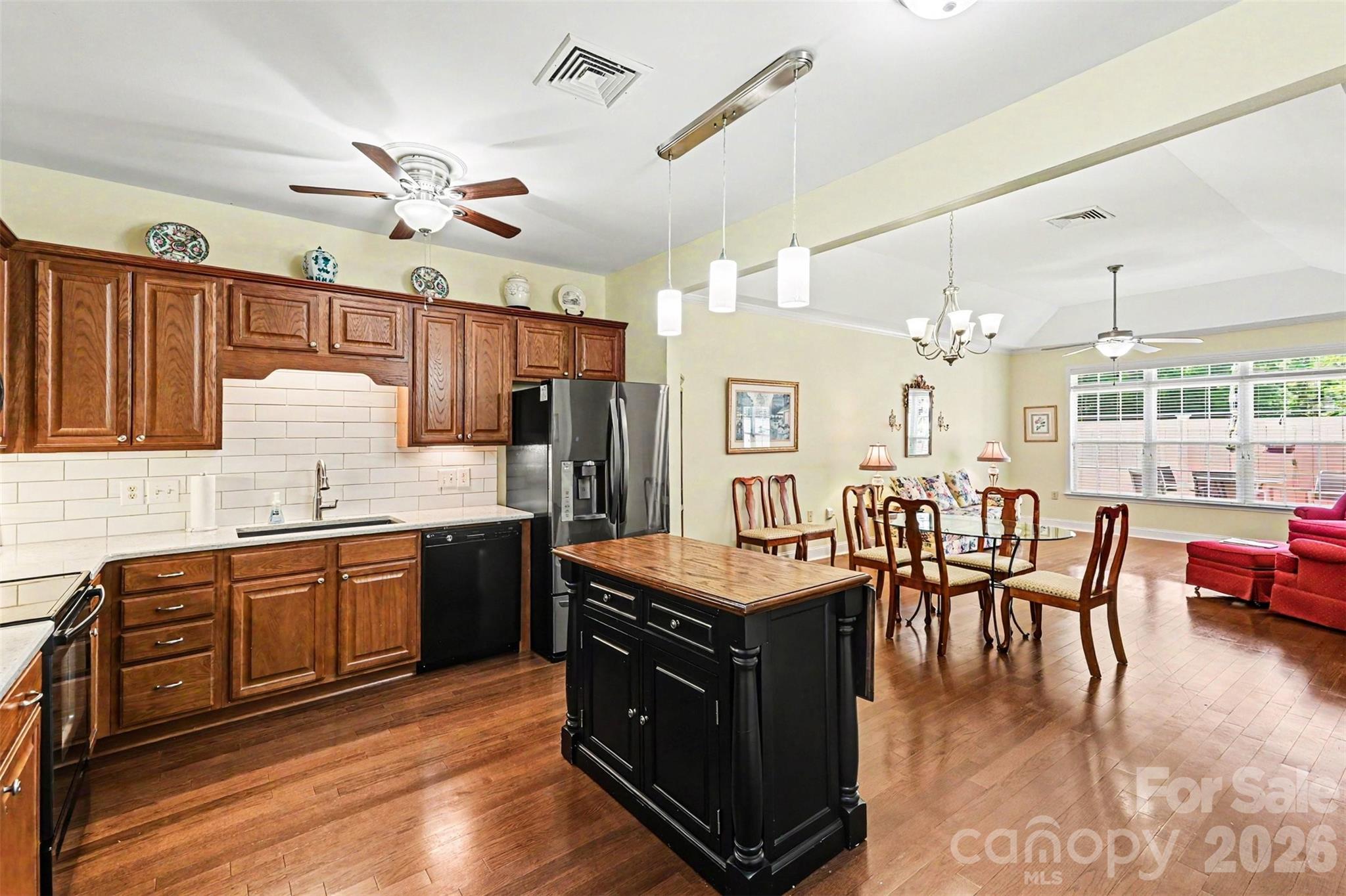 908 Davie Avenue Statesville NC 28677