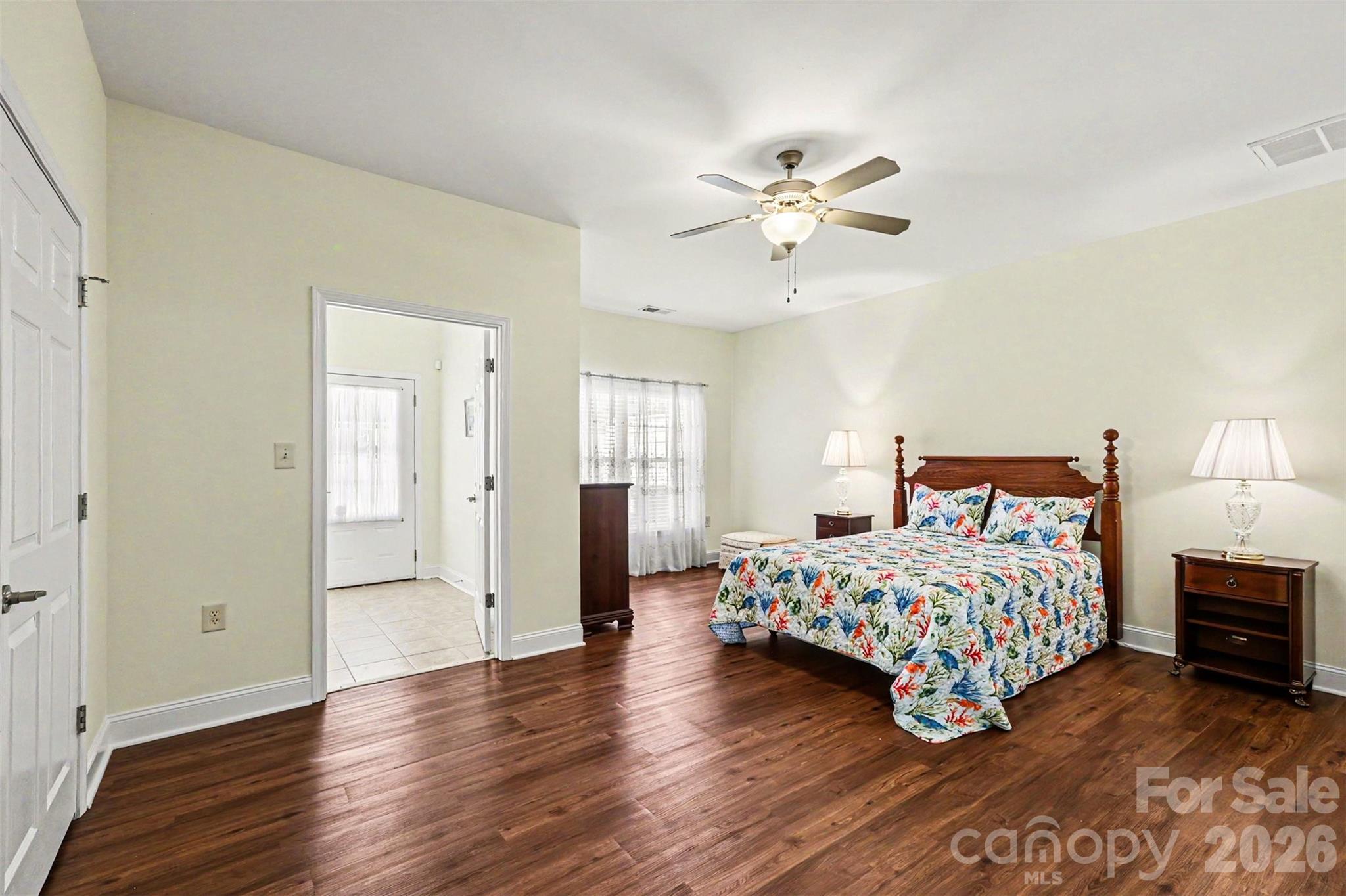 908 Davie Avenue Statesville NC 28677
