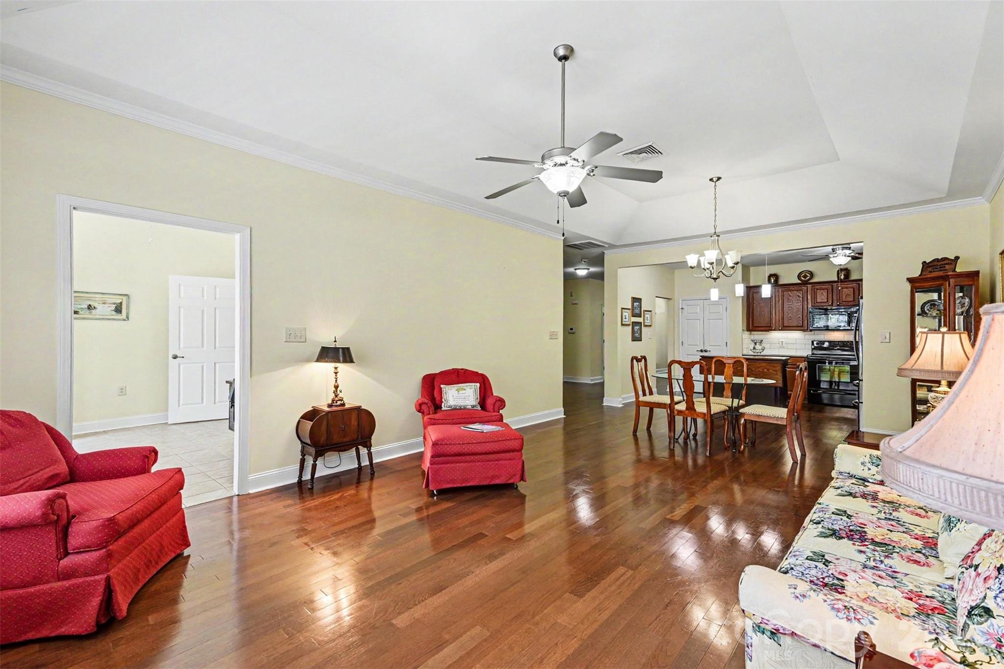 908 Davie Avenue Statesville NC 28677