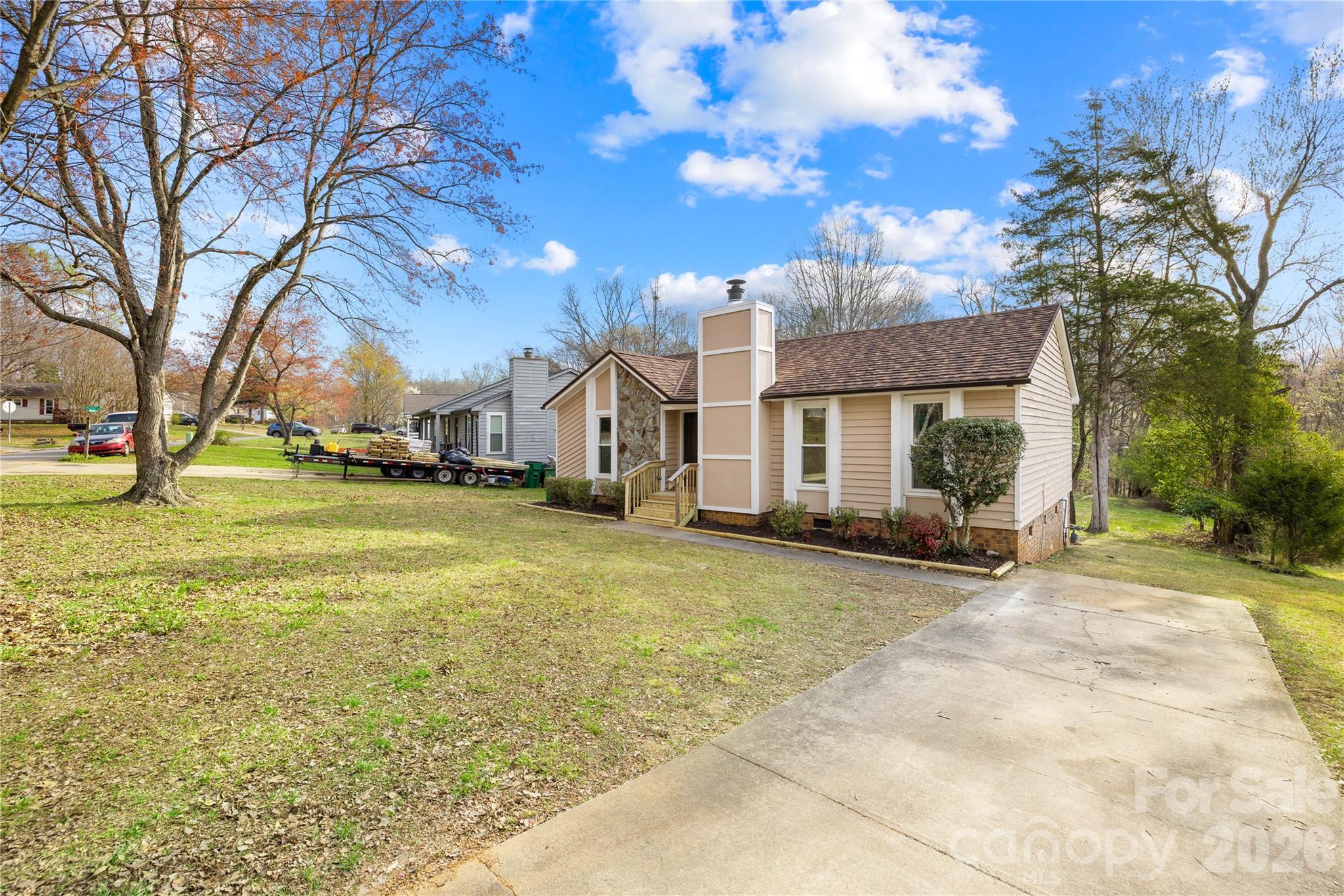 8122 Strawberry Point Drive Charlotte NC 28215