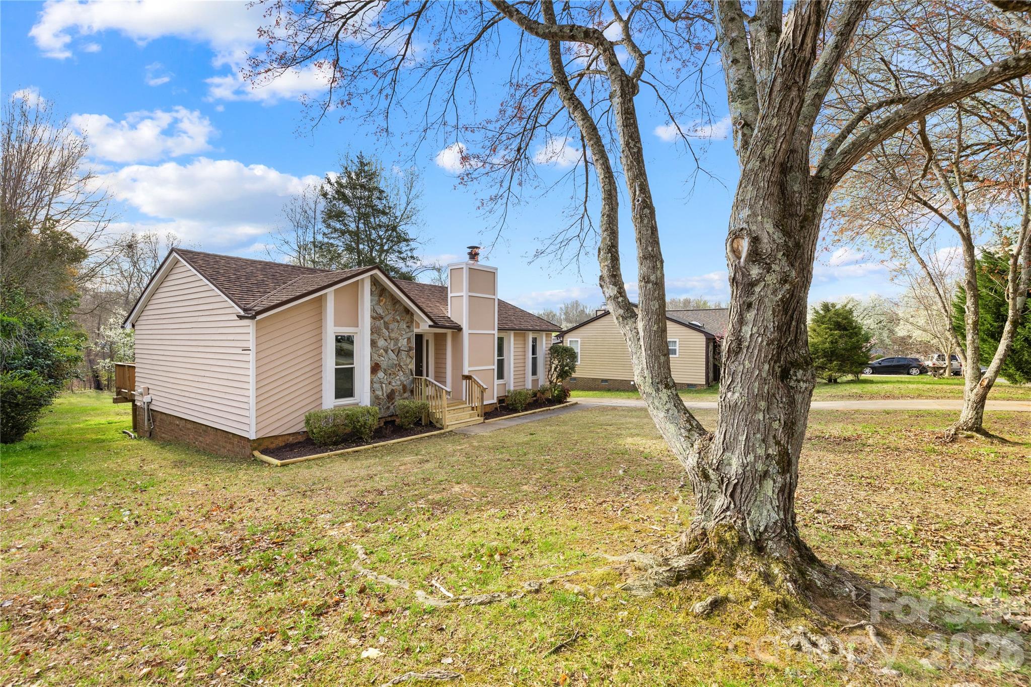 8122 Strawberry Point Drive Charlotte NC 28215