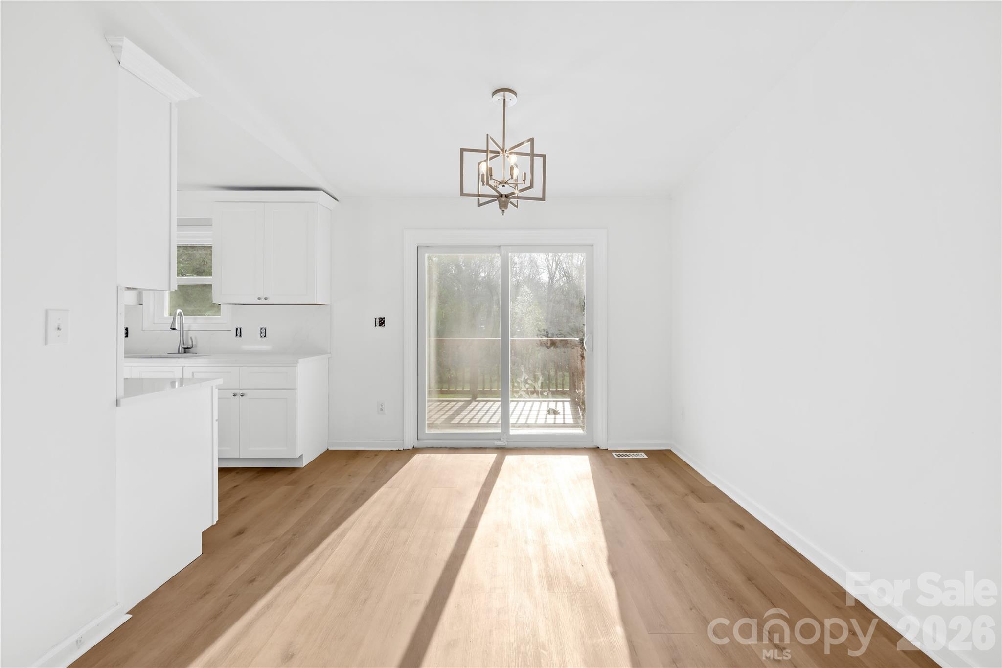 8122 Strawberry Point Drive Charlotte NC 28215
