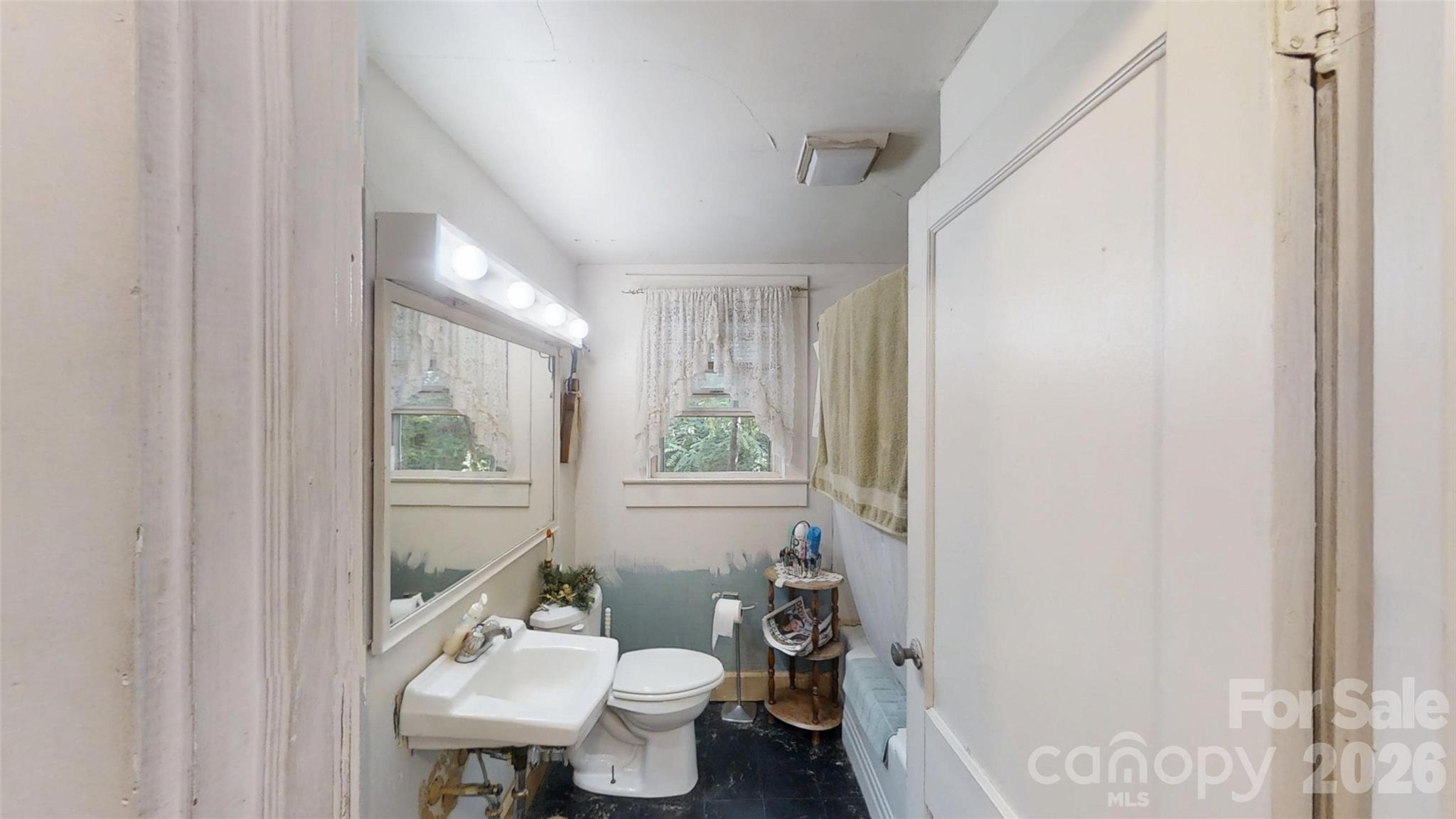 21 Maple Avenue Candler NC 28715