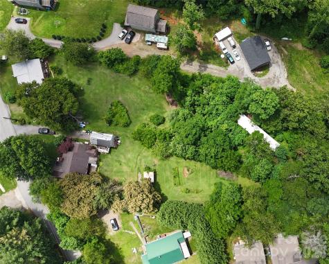 21 Maple Avenue Candler NC 28715