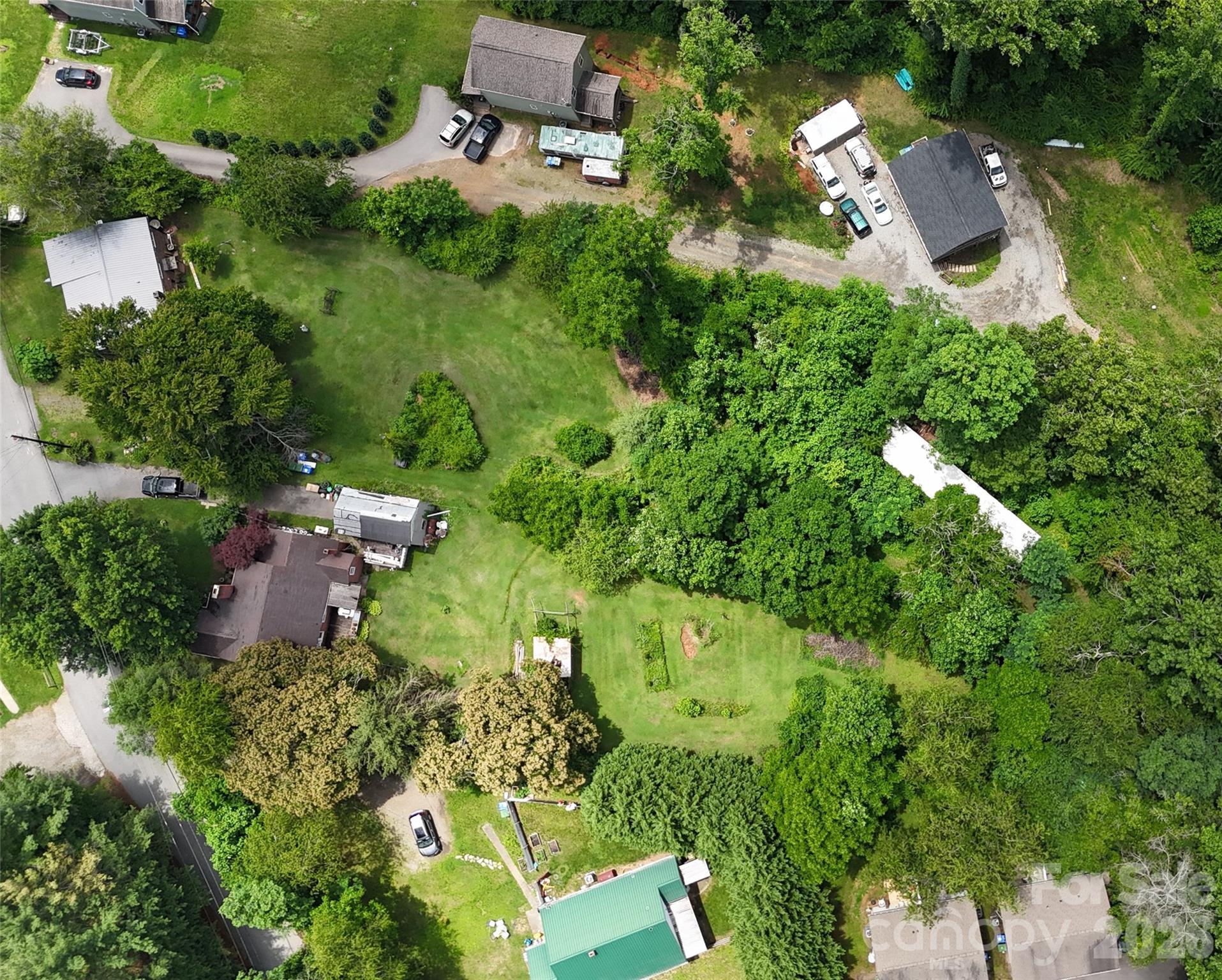 21 Maple Avenue Candler NC 28715