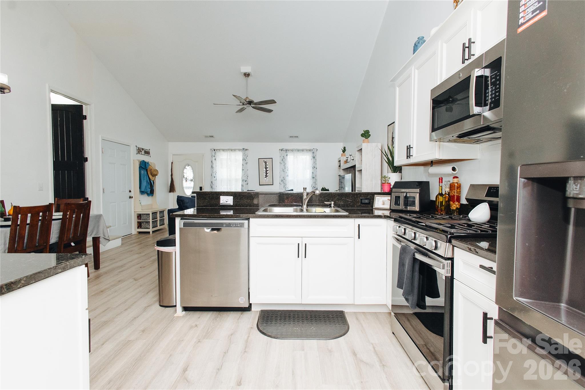 62 E Glenview Street Marion NC 28752