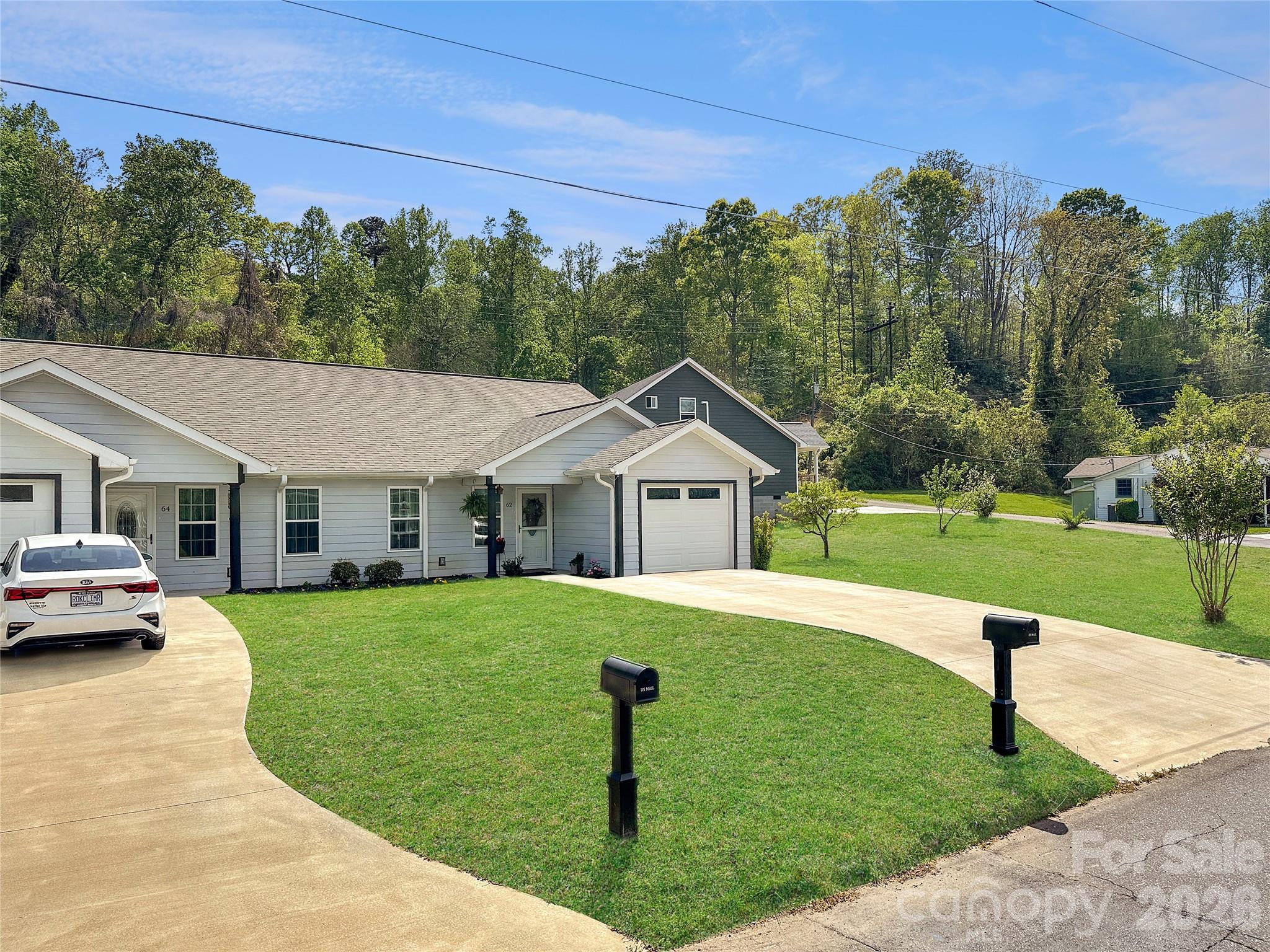 62 E Glenview Street Marion NC 28752