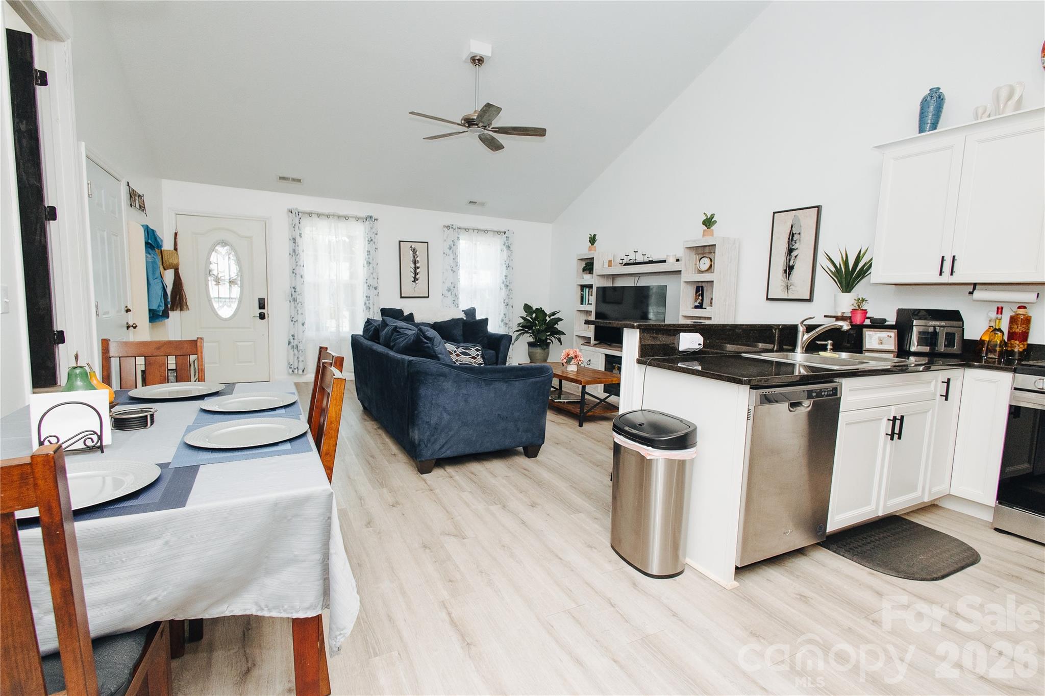 62 E Glenview Street Marion NC 28752