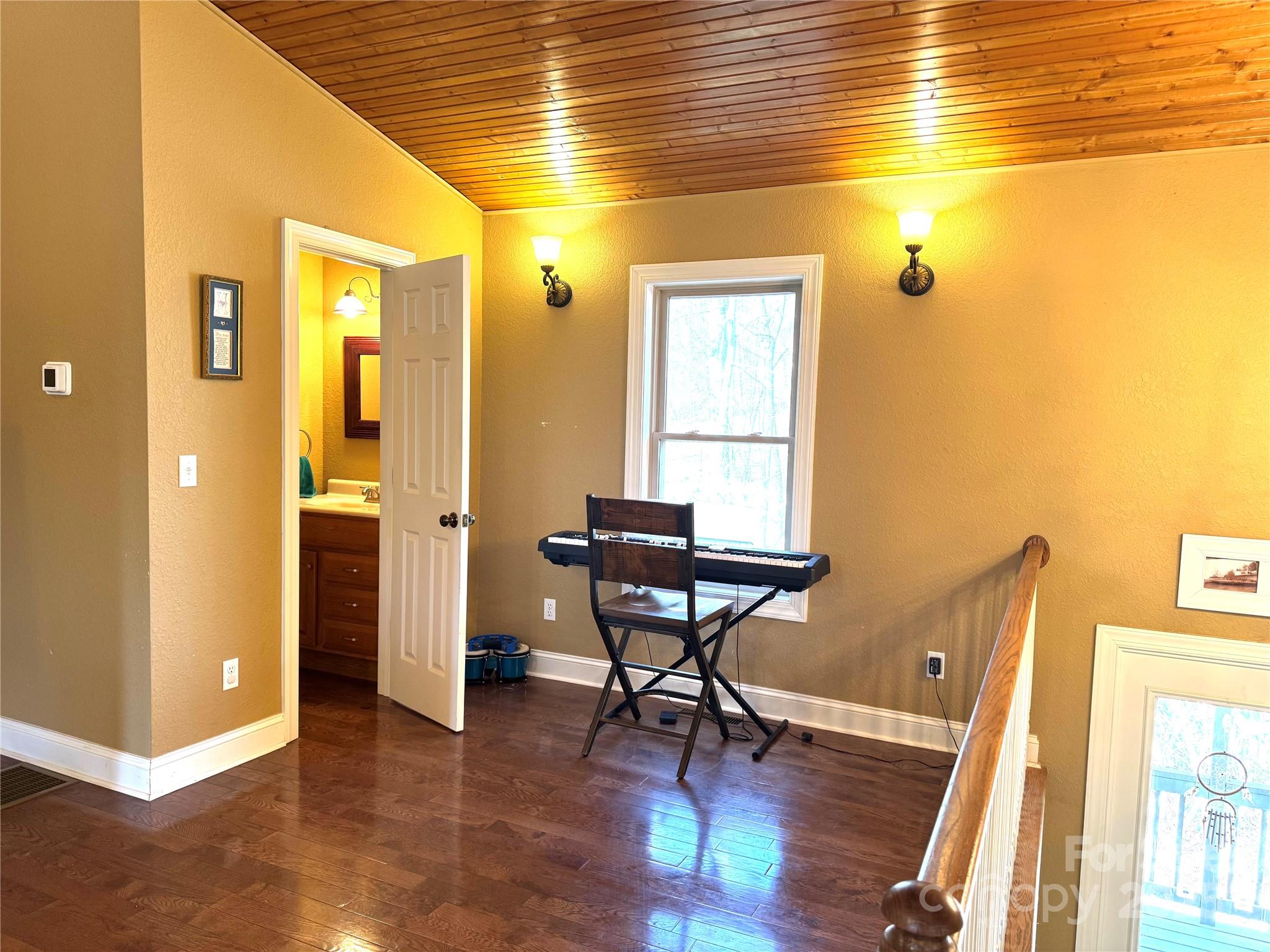 180 Dalton Lane Black Mountain NC 28711