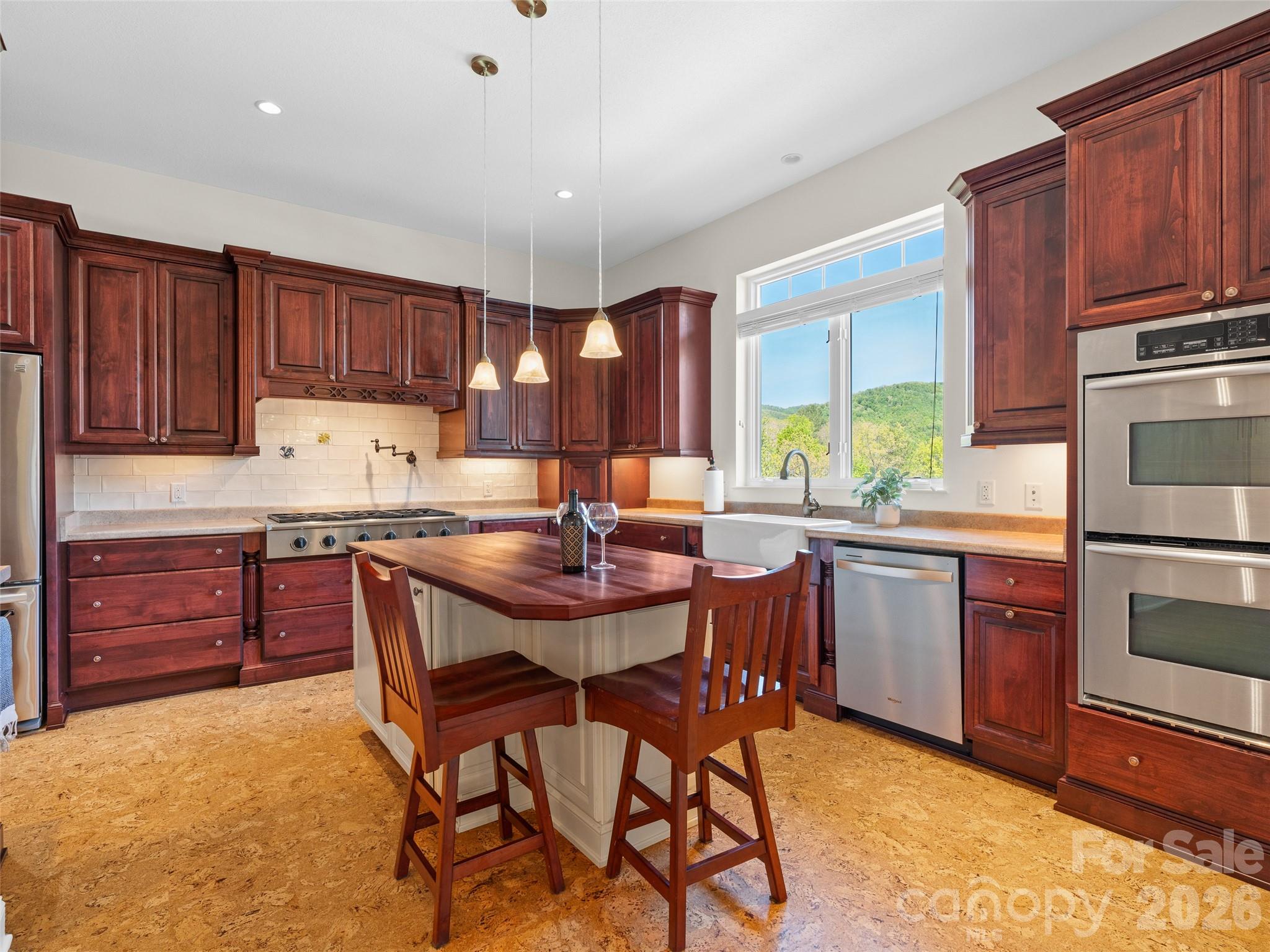 16 Chickadee Lane Fairview NC 28730