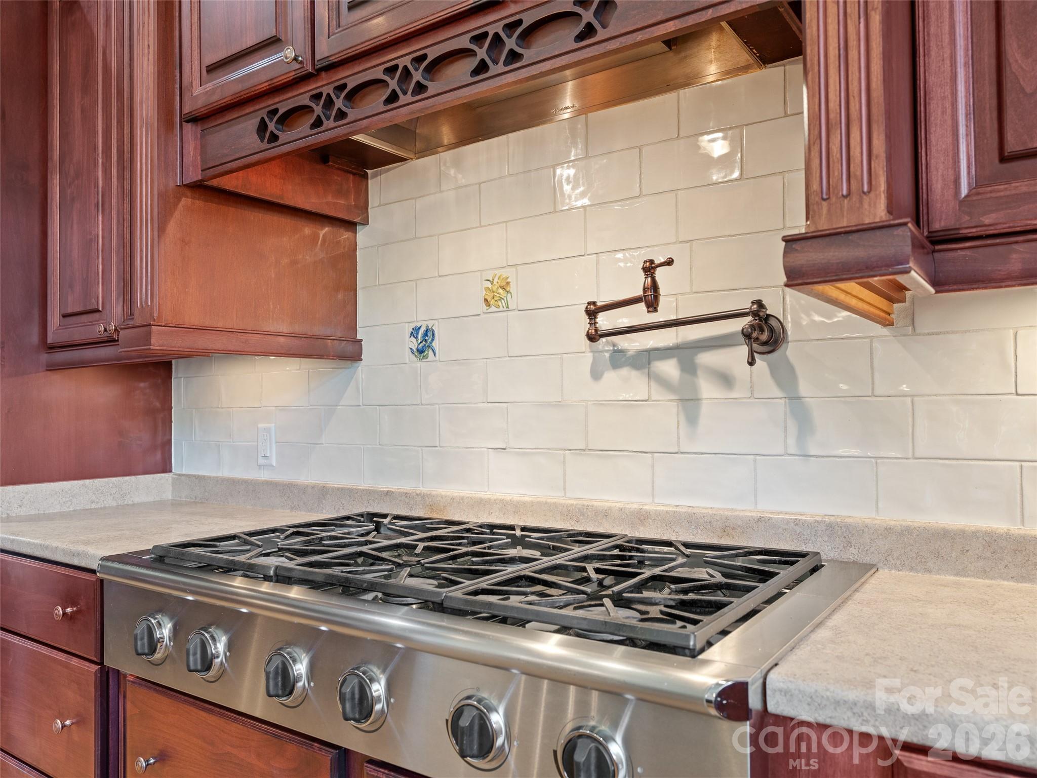 16 Chickadee Lane Fairview NC 28730