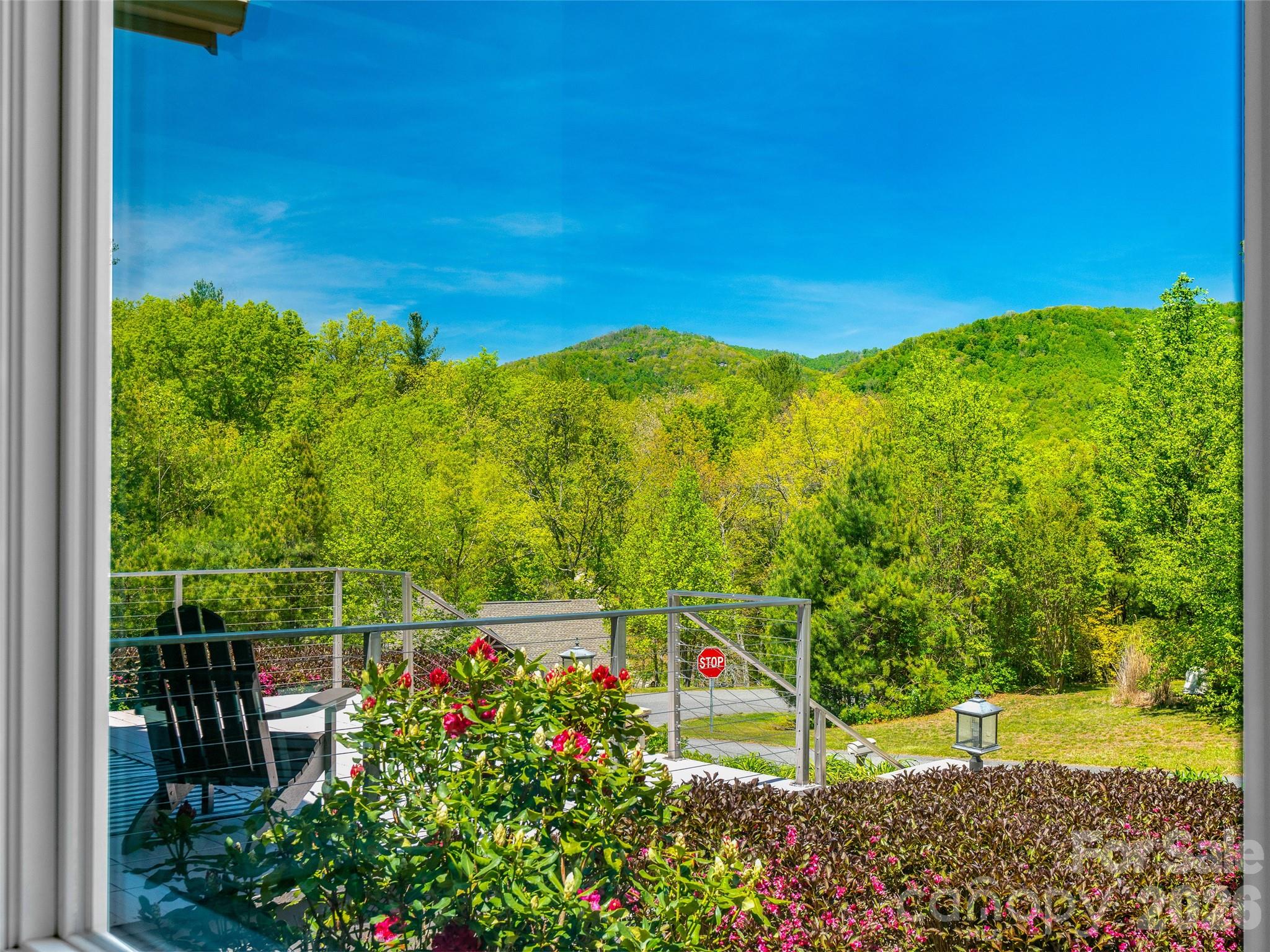 16 Chickadee Lane Fairview NC 28730