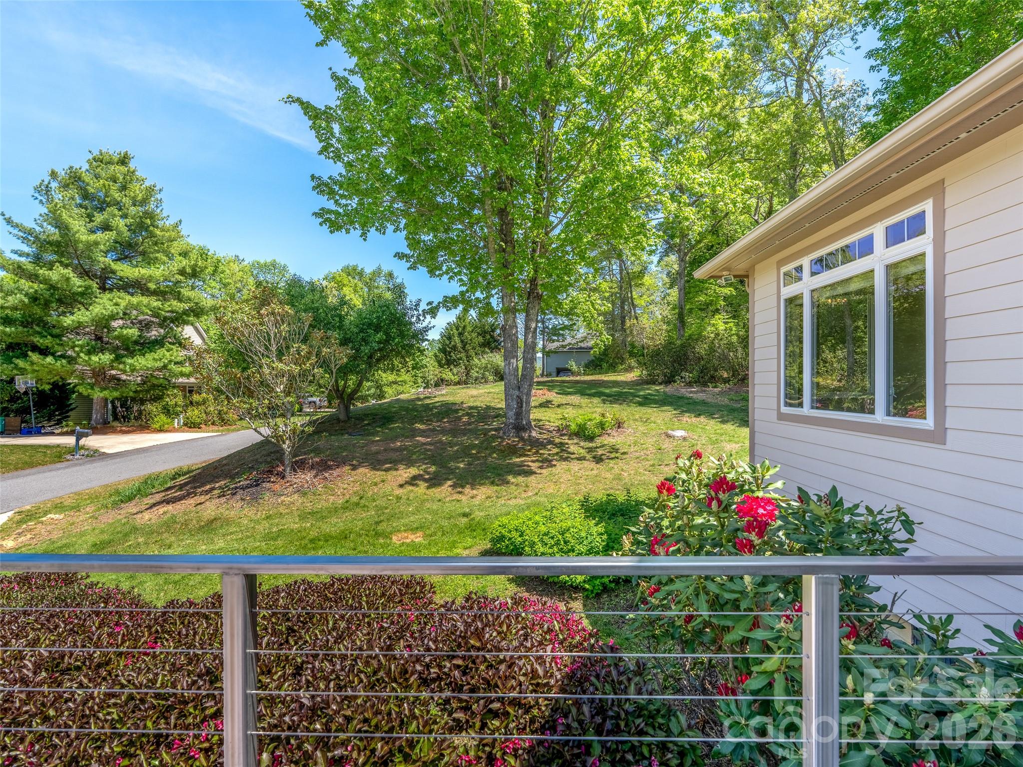 16 Chickadee Lane Fairview NC 28730