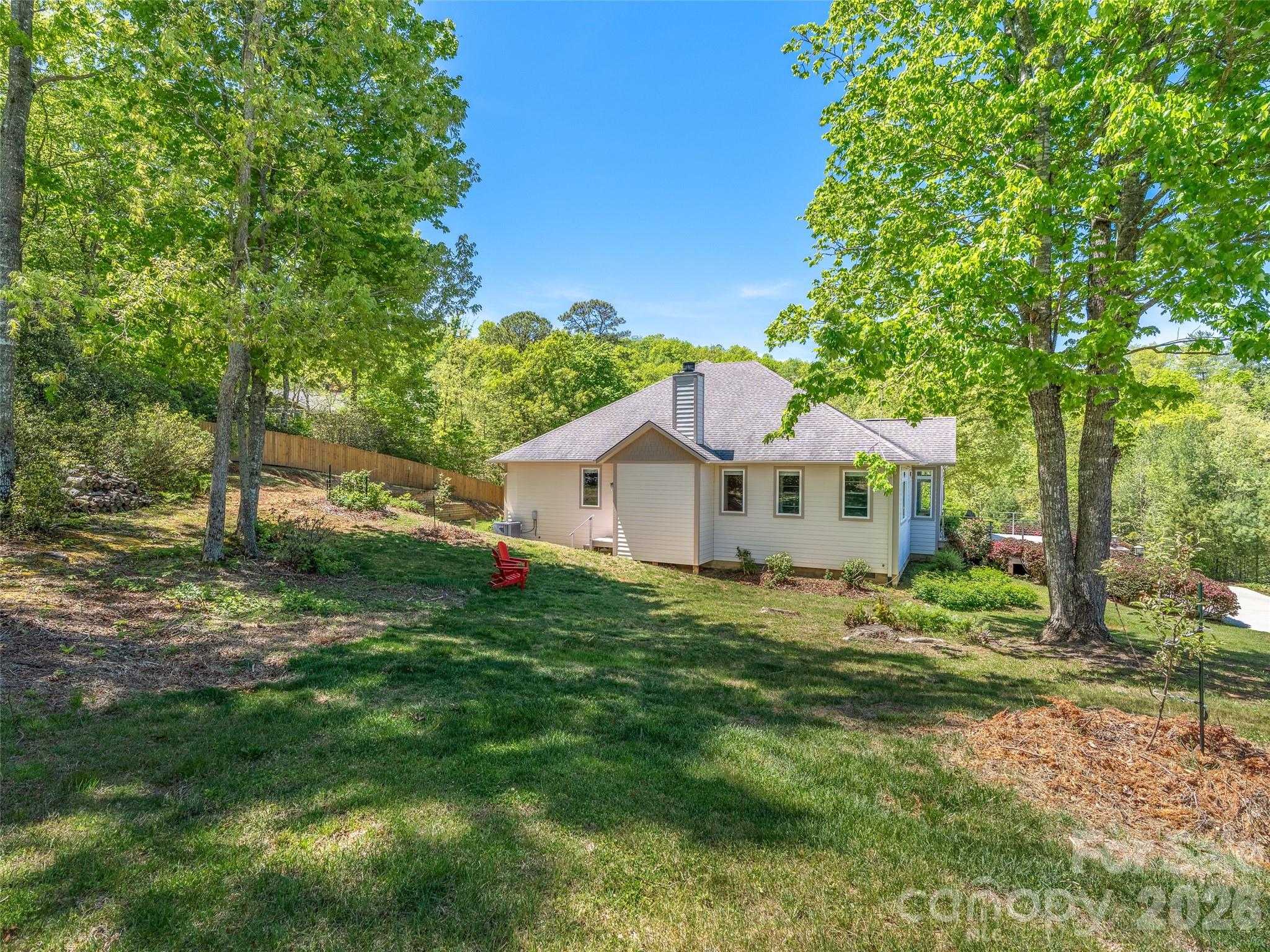 16 Chickadee Lane Fairview NC 28730