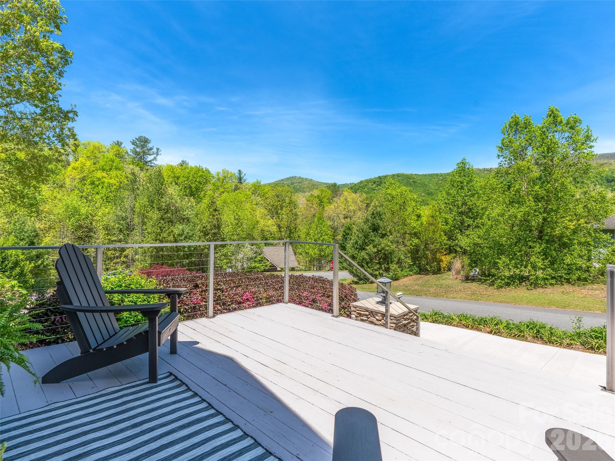 16 Chickadee Lane Fairview NC 28730