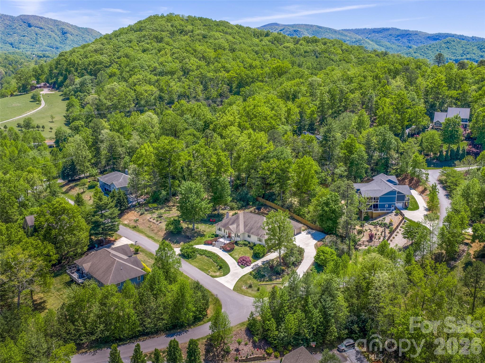 16 Chickadee Lane Fairview NC 28730