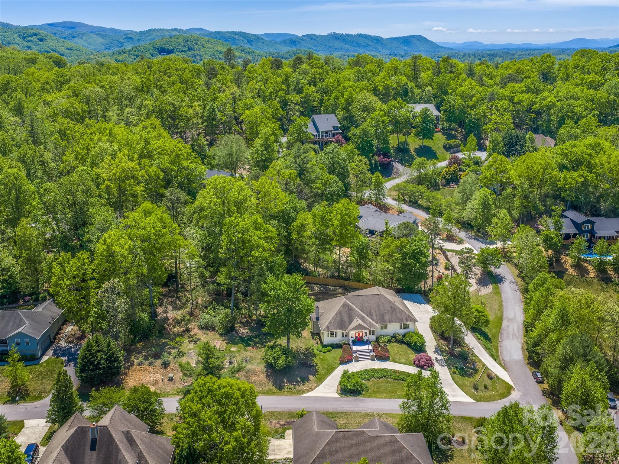 16 Chickadee Lane Fairview NC 28730