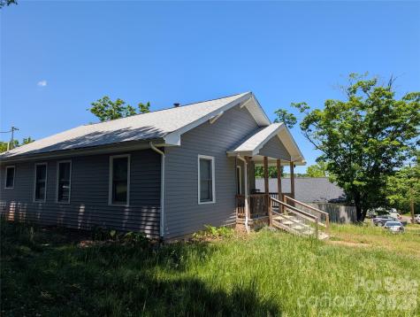 204 Shelby Street Hickory NC 28602