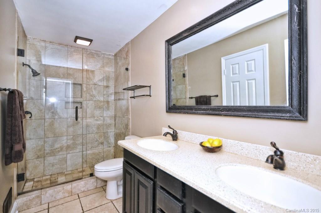 4035 Chandworth Road Charlotte NC 28210