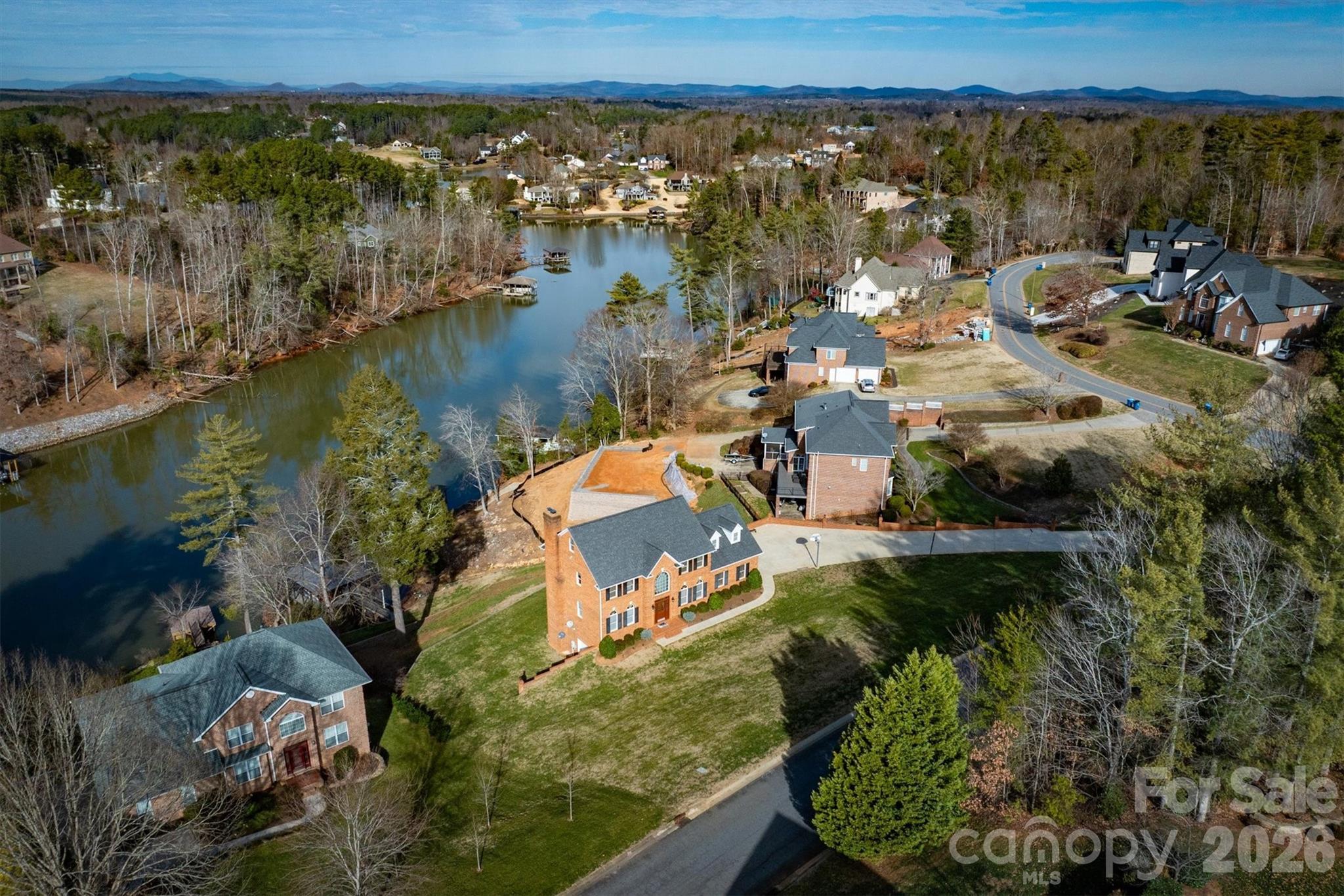 46 Mariners Point Lane Hickory NC 28601