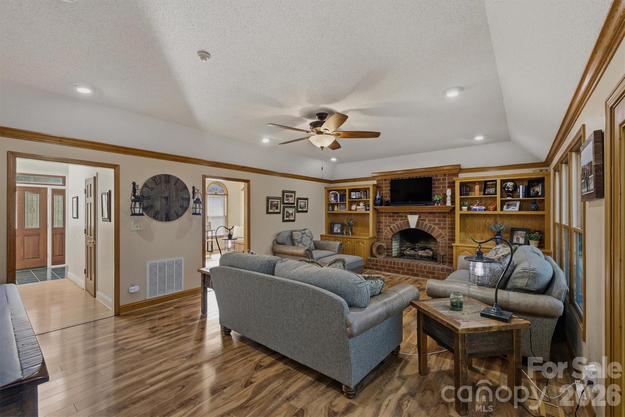 46 Mariners Point Lane Hickory NC 28601