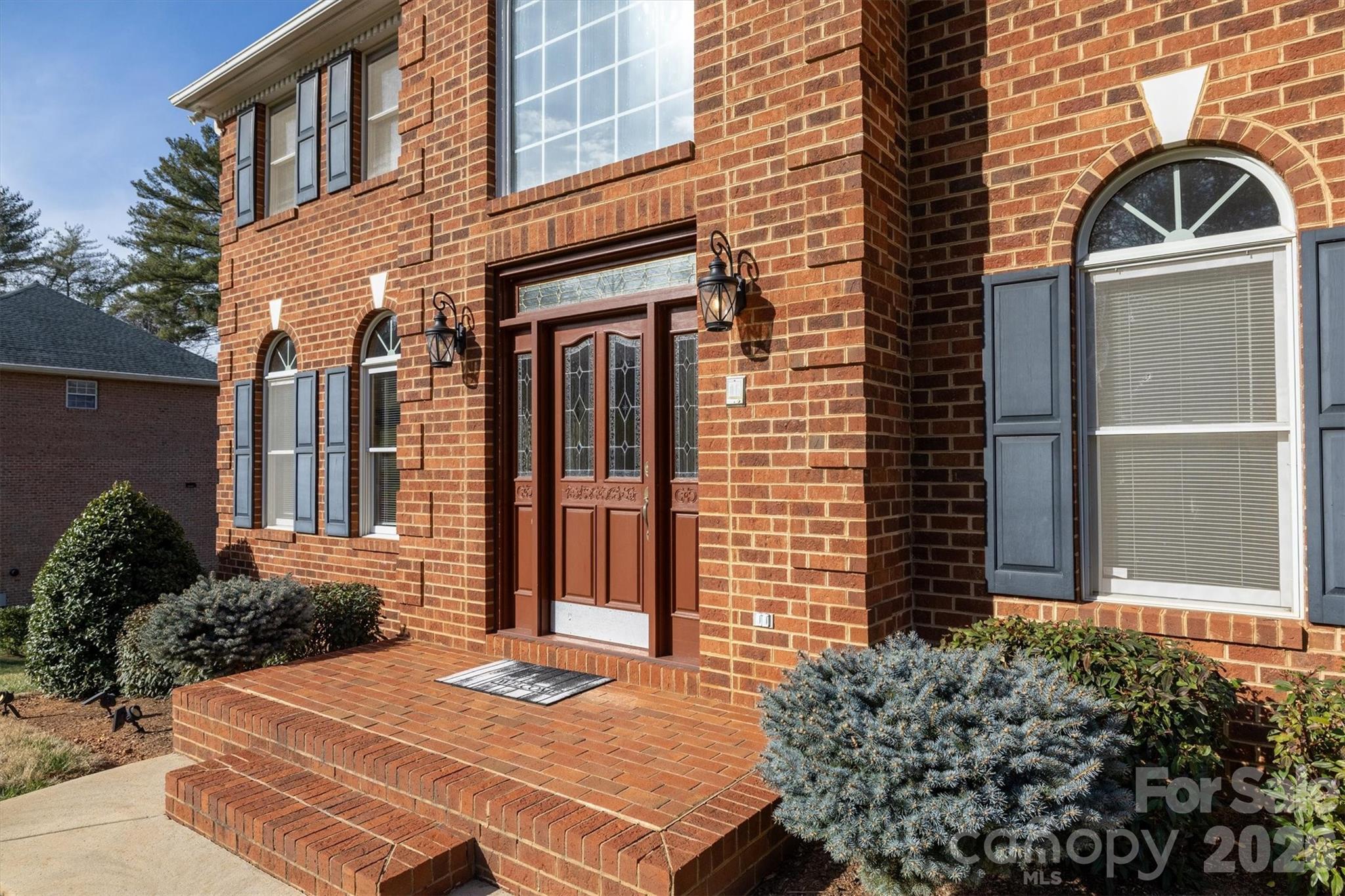 46 Mariners Point Lane Hickory NC 28601