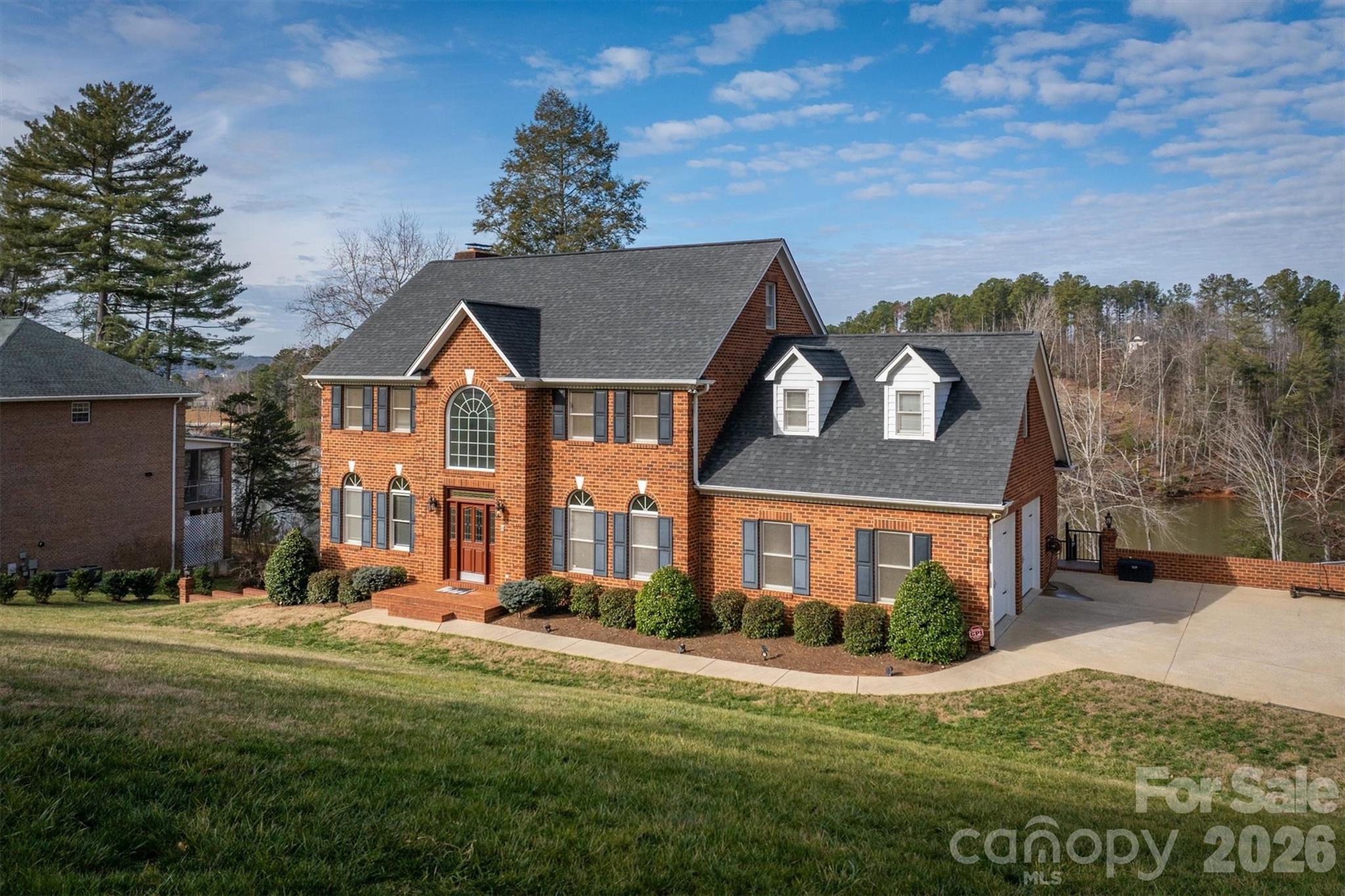 46 Mariners Point Lane Hickory NC 28601
