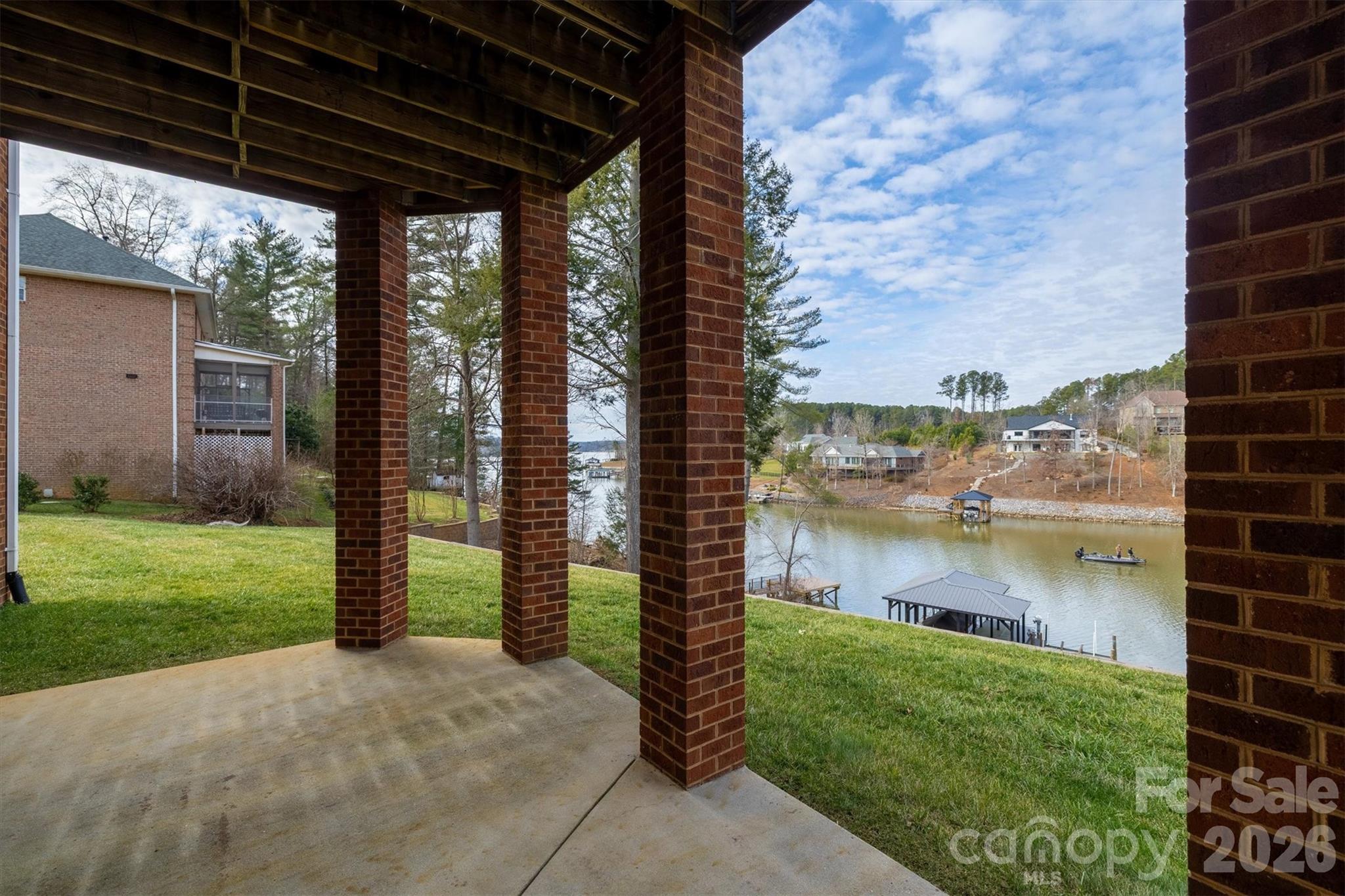 46 Mariners Point Lane Hickory NC 28601