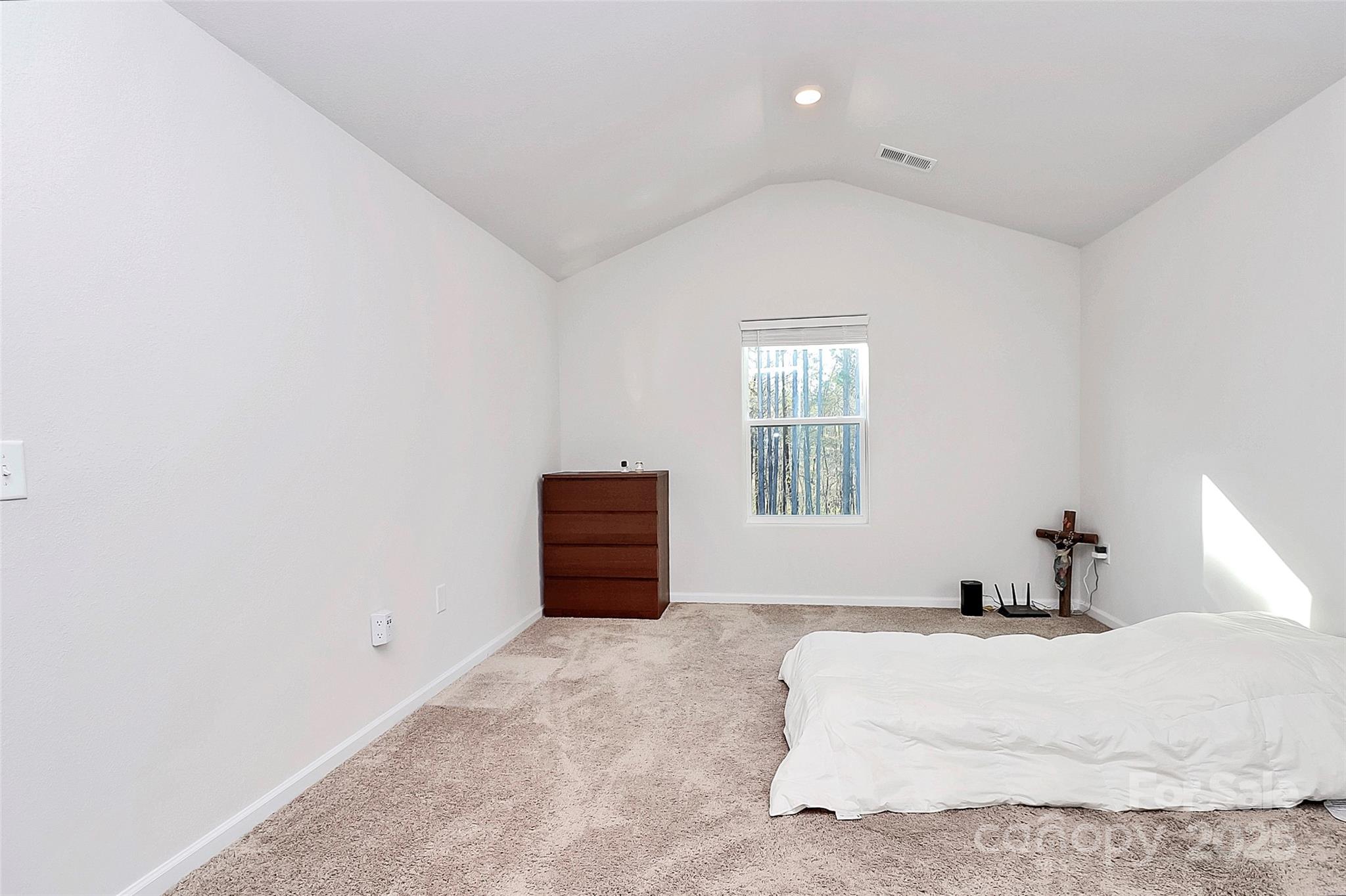 5209 Wolfridge Avenue Charlotte NC 28214