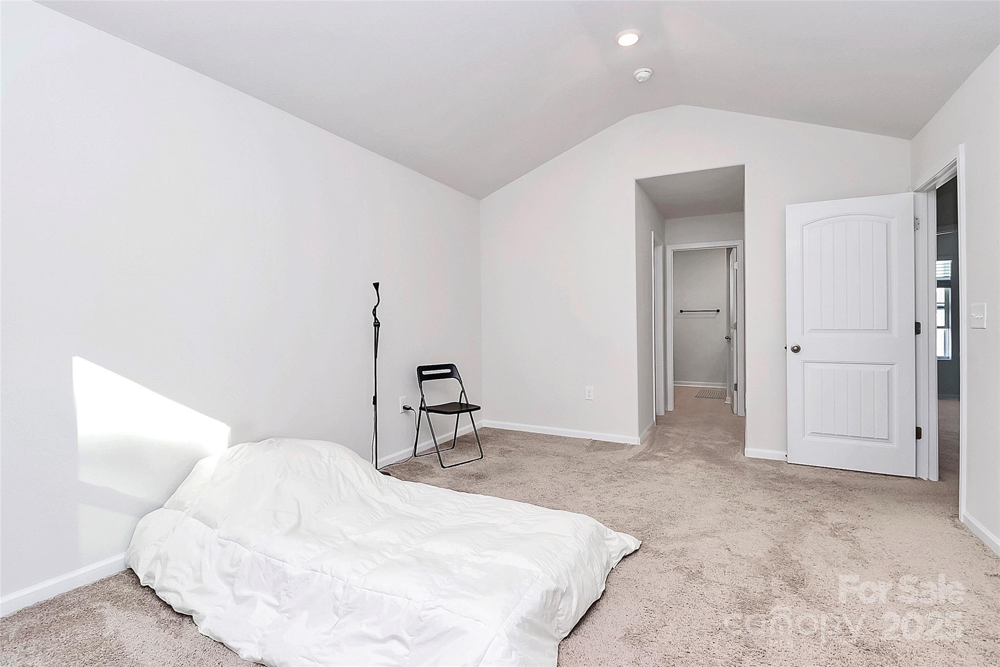 5209 Wolfridge Avenue Charlotte NC 28214