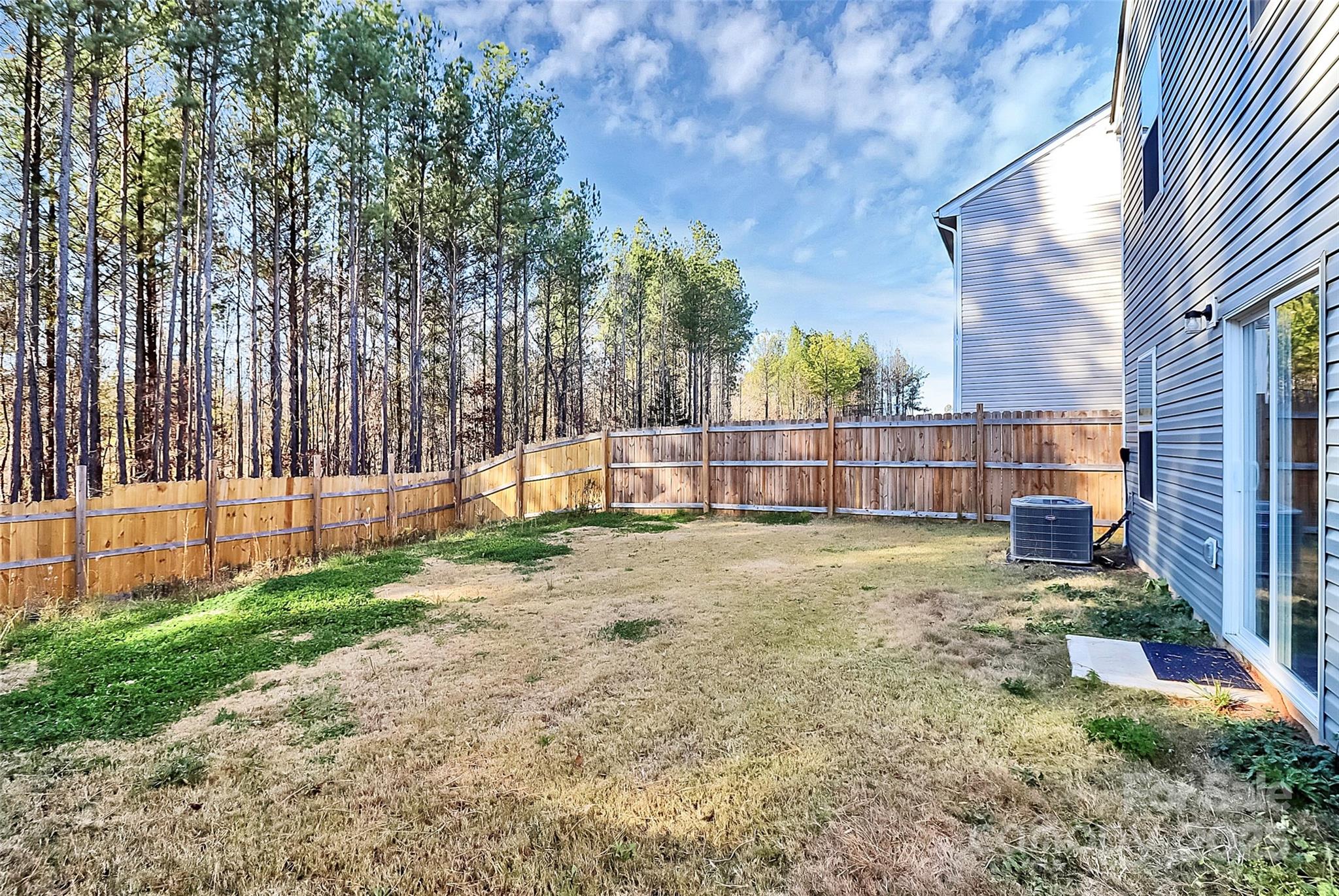 5209 Wolfridge Avenue Charlotte NC 28214